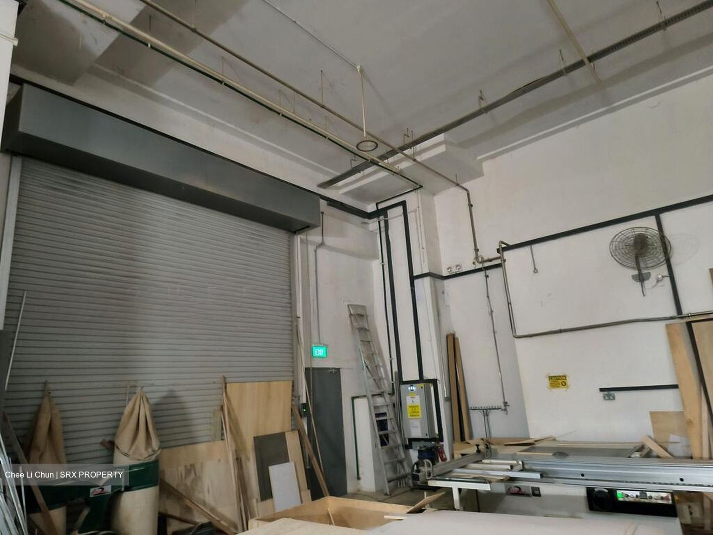 E9 Premium (D27), Factory #498566341